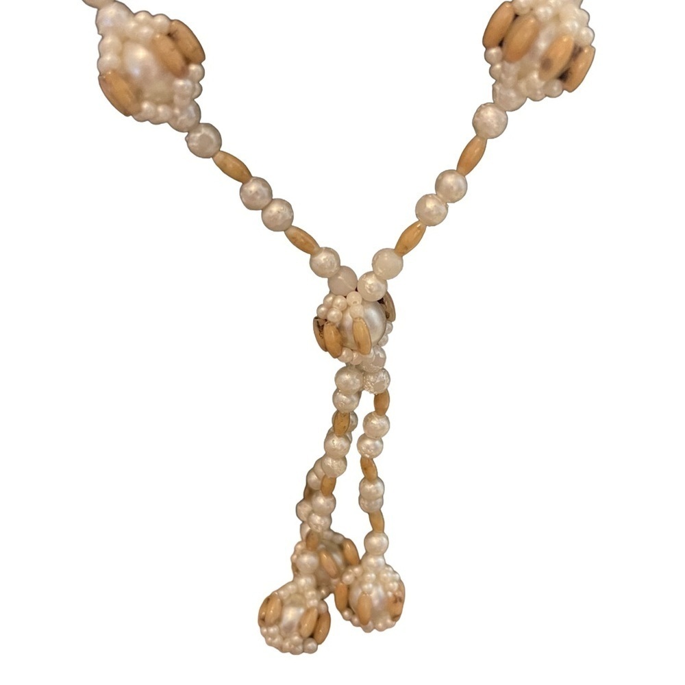 Vintage Unique faux Pearl cluster Beaded Necklace - Picture 3 of 3